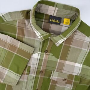 Cabelas Mens Large Green Plaid Short Sleeve Button Down Stretch Outdoor Shirt